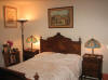 Apt_Bedroom_03_Small_.JPG (96677 bytes)