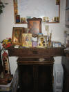 Apt_DiningRoom_08_Small_.JPG (110959 bytes)